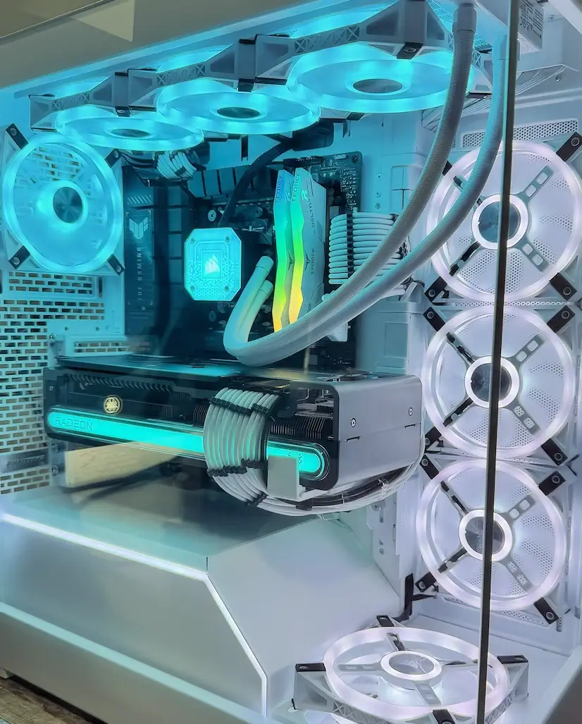 Montaje Gaming PC Phanteks Somosaguas Pozuelo de Alarcón Montaje Gaming PC Phanteks Somosaguas Pozuelo de Alarcón